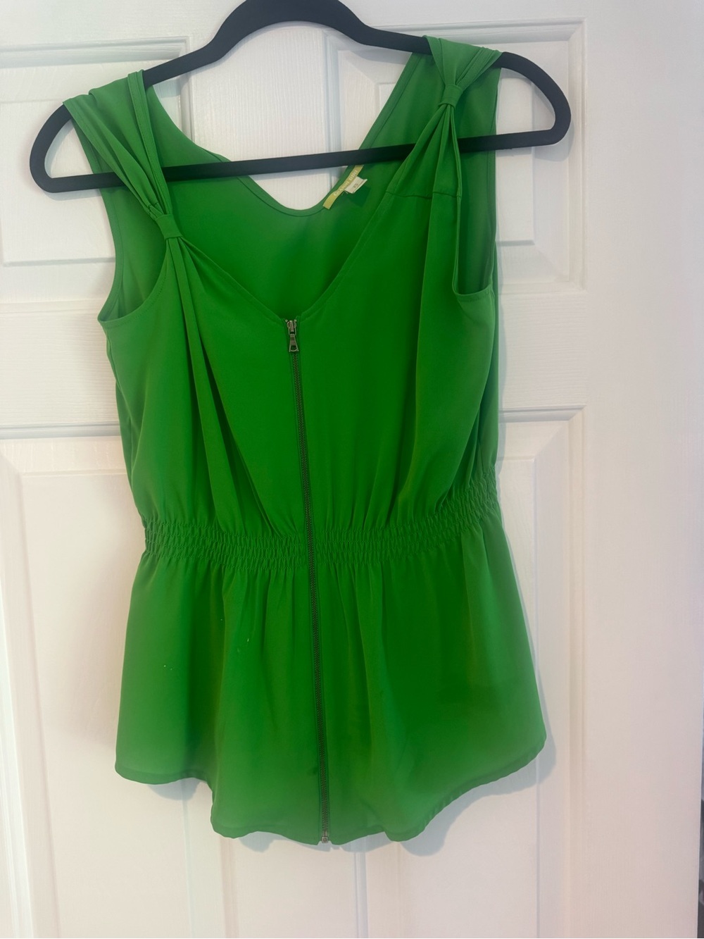 Gianni Bini Kelly Green Sleeveless Zip-Front Peplum Tank